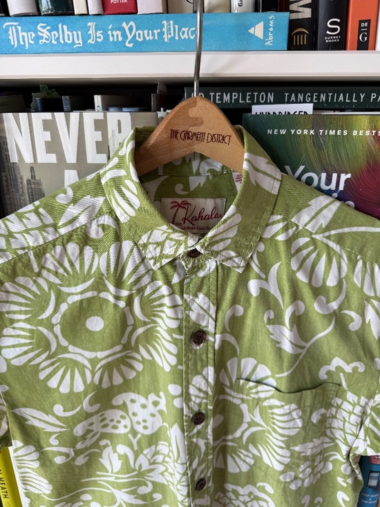 Kahala Other - Kahala | XS | S/S Hawaiian Shirt